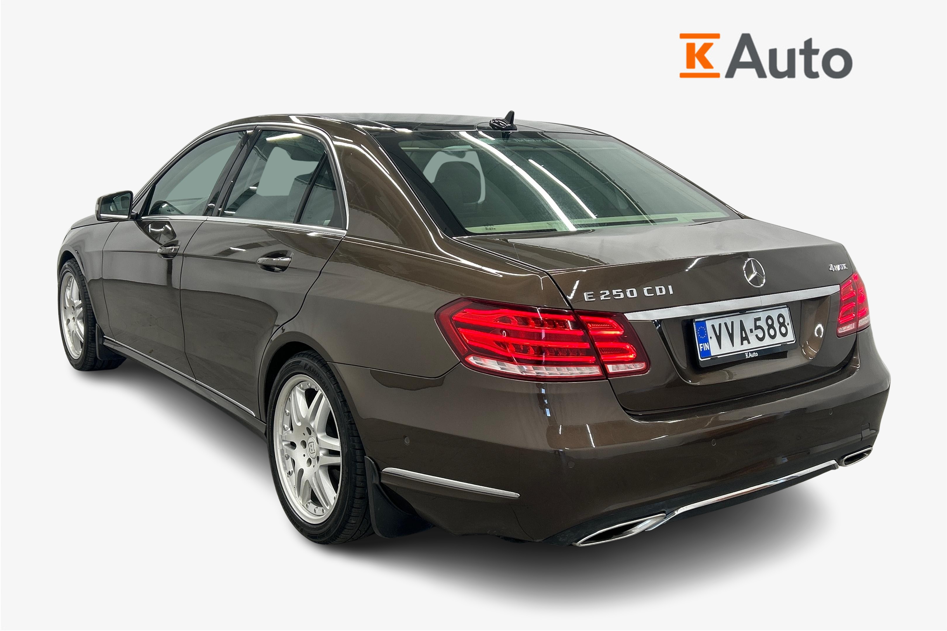 Mercedes-Benz E 2013, bild 2/5