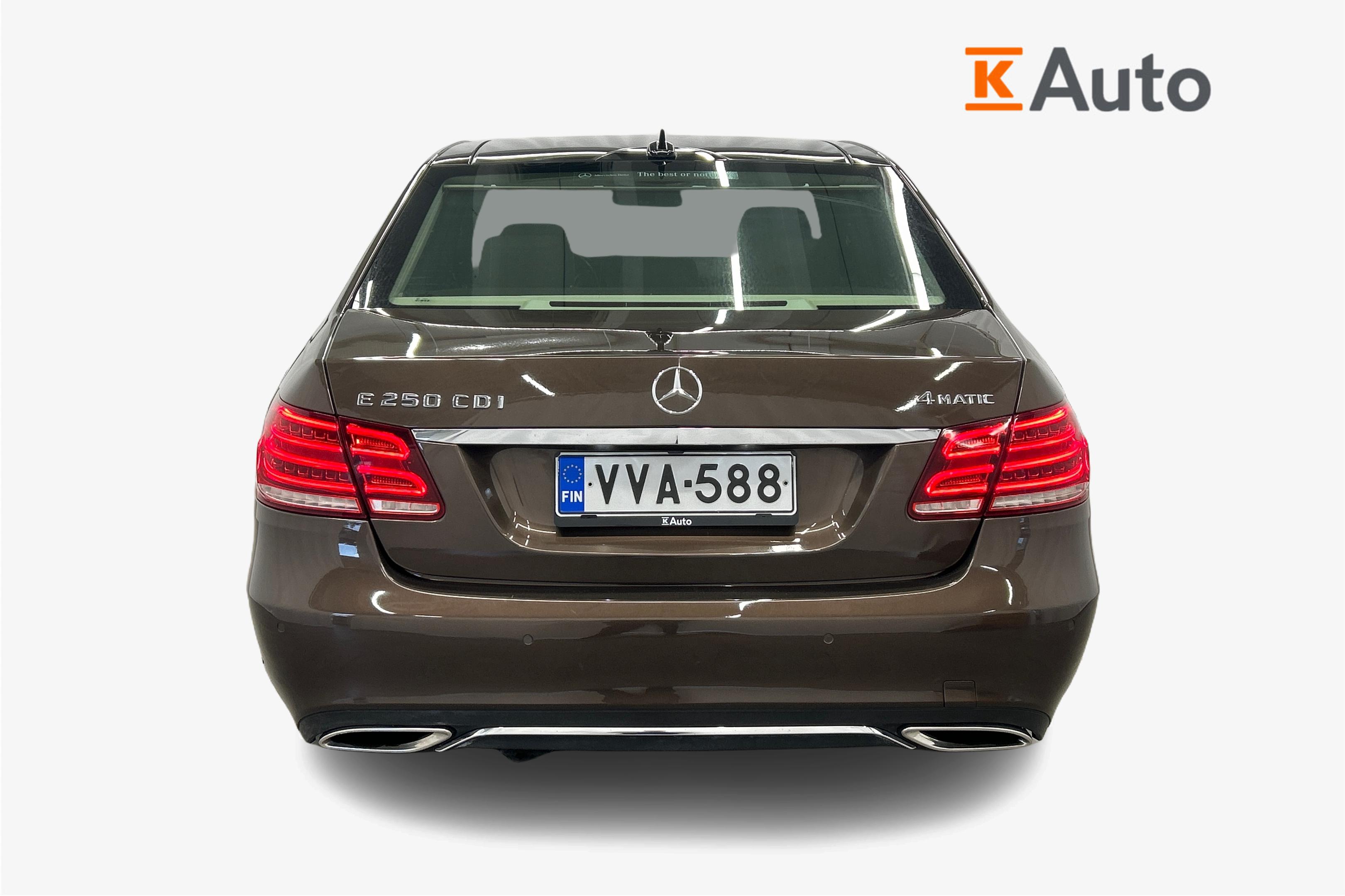 Mercedes-Benz E 2013, bild 3/5