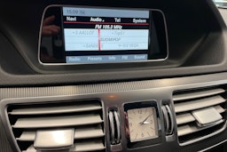 Musta Mercedes-Benz E 2013 kuva 15.