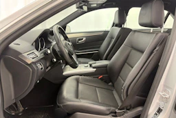 harmaa Mercedes-Benz E 2014 kuva 16.