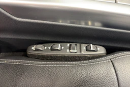 harmaa Mercedes-Benz E 2014 kuva 20.