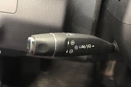 harmaa Mercedes-Benz E 2014 kuva 24.