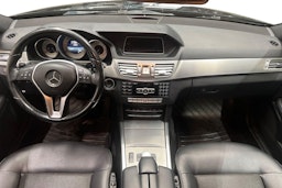 Musta Mercedes-Benz E 2014 kuva 9.