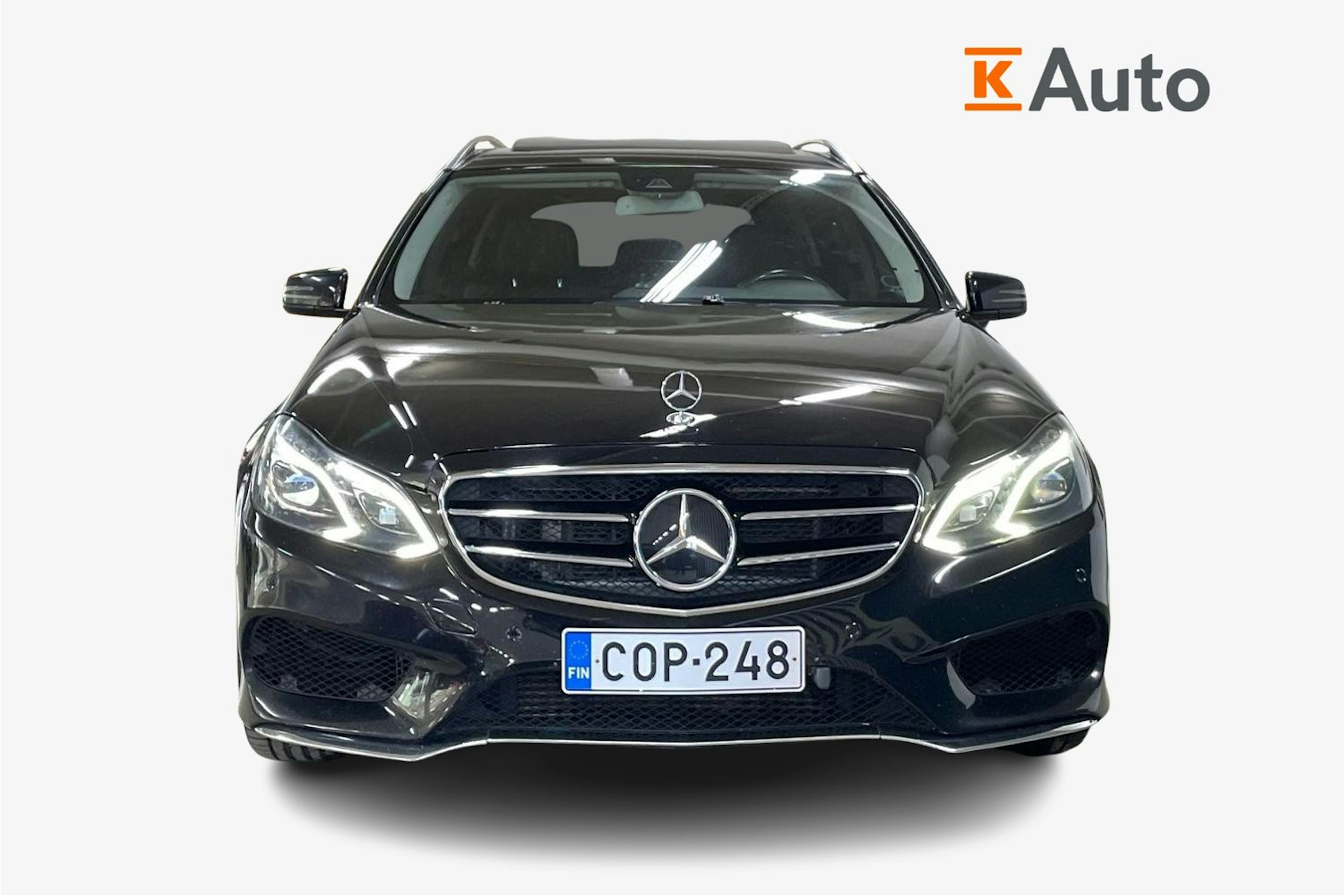 musta Mercedes-Benz E 2014 kuva 5.