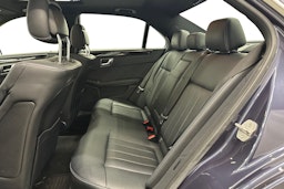 sininen Mercedes-Benz E 2014 kuva 9.
