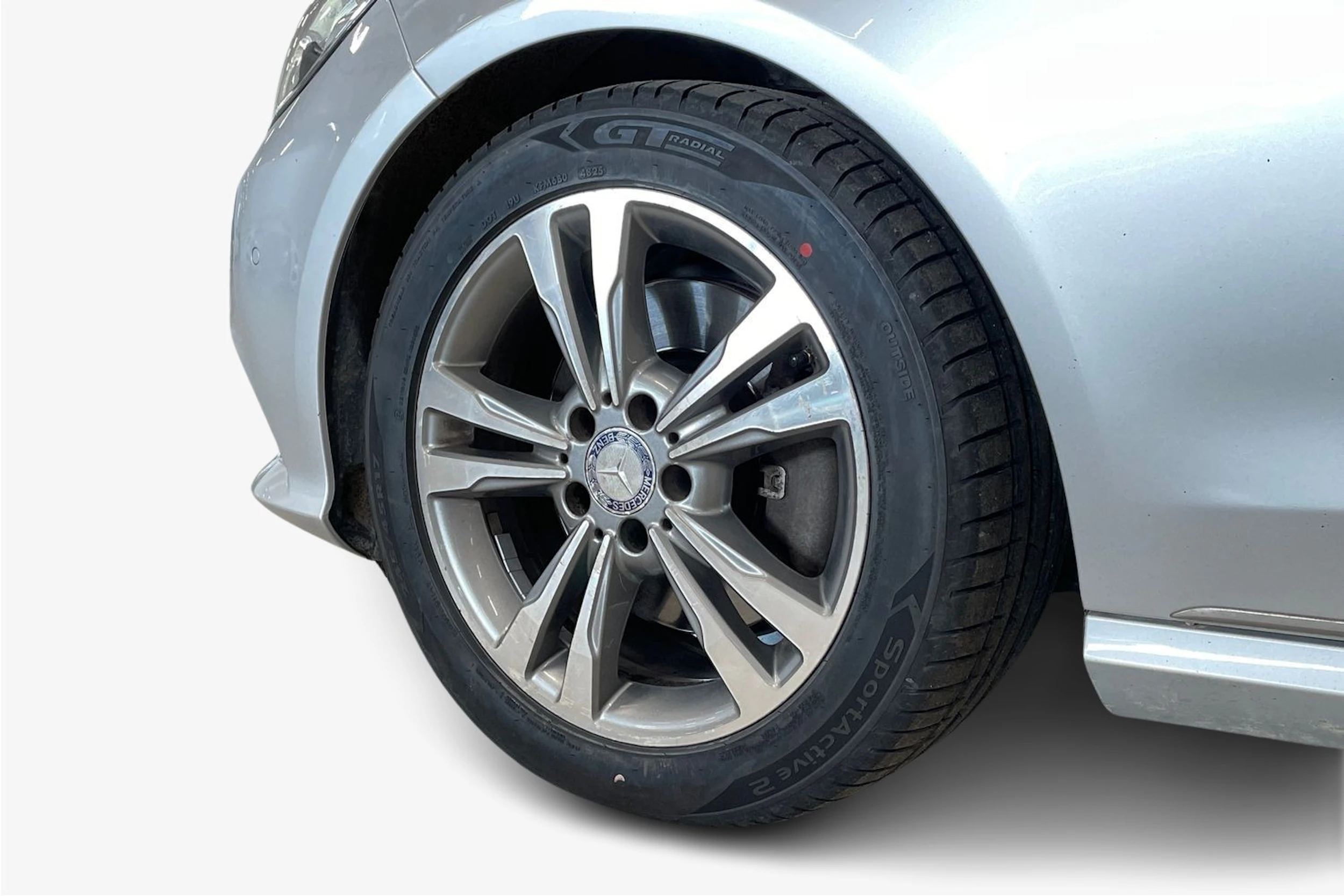 harmaa Mercedes-Benz E 2014 kuva 9.