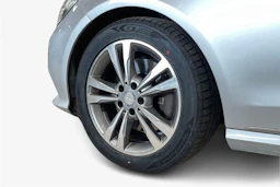 harmaa Mercedes-Benz E 2014 kuva 9.