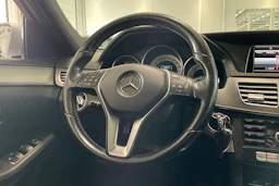 harmaa Mercedes-Benz E 2014 kuva 14.