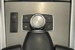 harmaa Mercedes-Benz E 2014 kuva 22.