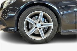 musta Mercedes-Benz E 2014 kuva 16.