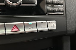 musta Mercedes-Benz E 2014 kuva 23.
