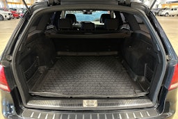 musta Mercedes-Benz E 2014 kuva 33.