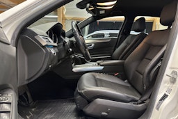 valkoinen Mercedes-Benz E 2014 kuva 17.