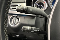 valkoinen Mercedes-Benz E 2014 kuva 26.
