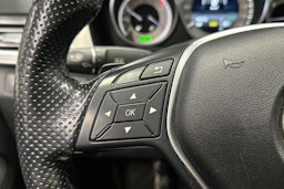 valkoinen Mercedes-Benz E 2014 kuva 27.