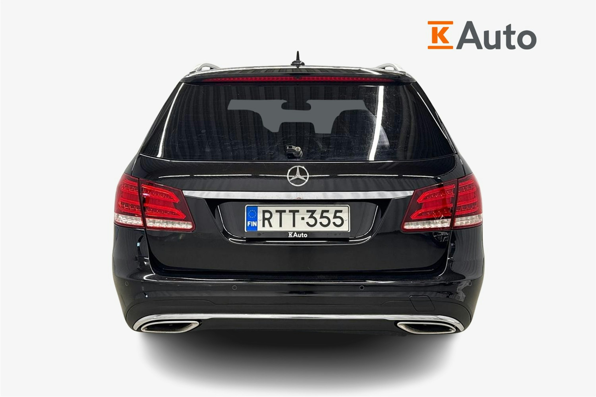 musta Mercedes-Benz E 2014 kuva 3.