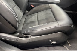 musta Mercedes-Benz E 2014 kuva 19.