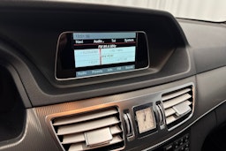 musta Mercedes-Benz E 2014 kuva 27.