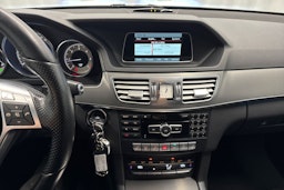 musta Mercedes-Benz E 2014 kuva 32.