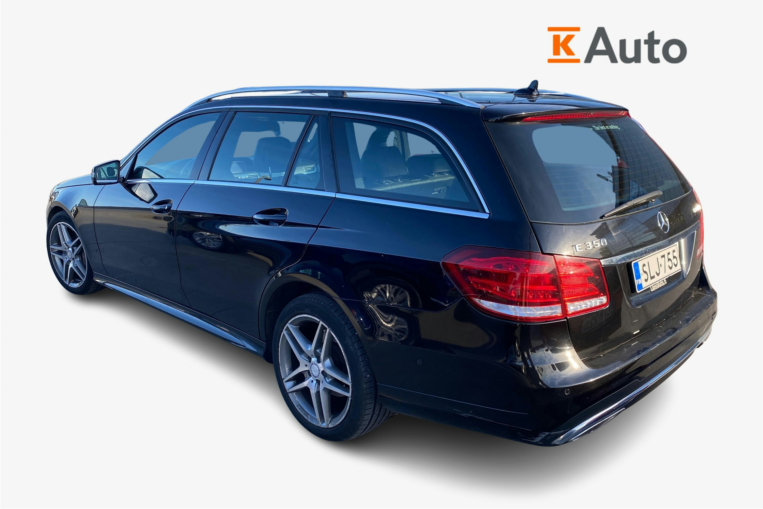 musta Mercedes-Benz E 2014 kuva 2.