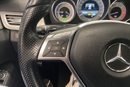 musta Mercedes-Benz E 2014 kuva 15.