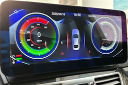 harmaa Mercedes-Benz E 2014 kuva 26.