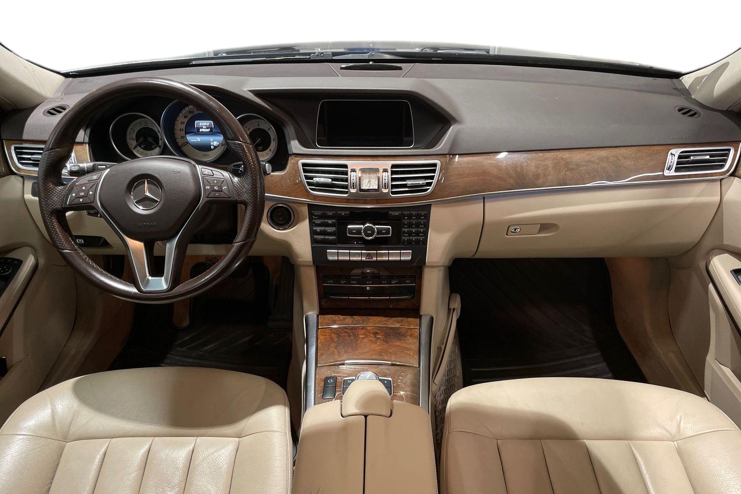 Mercedes-Benz E 250 CDI BE T 4Matic A 2014, bild 7/26