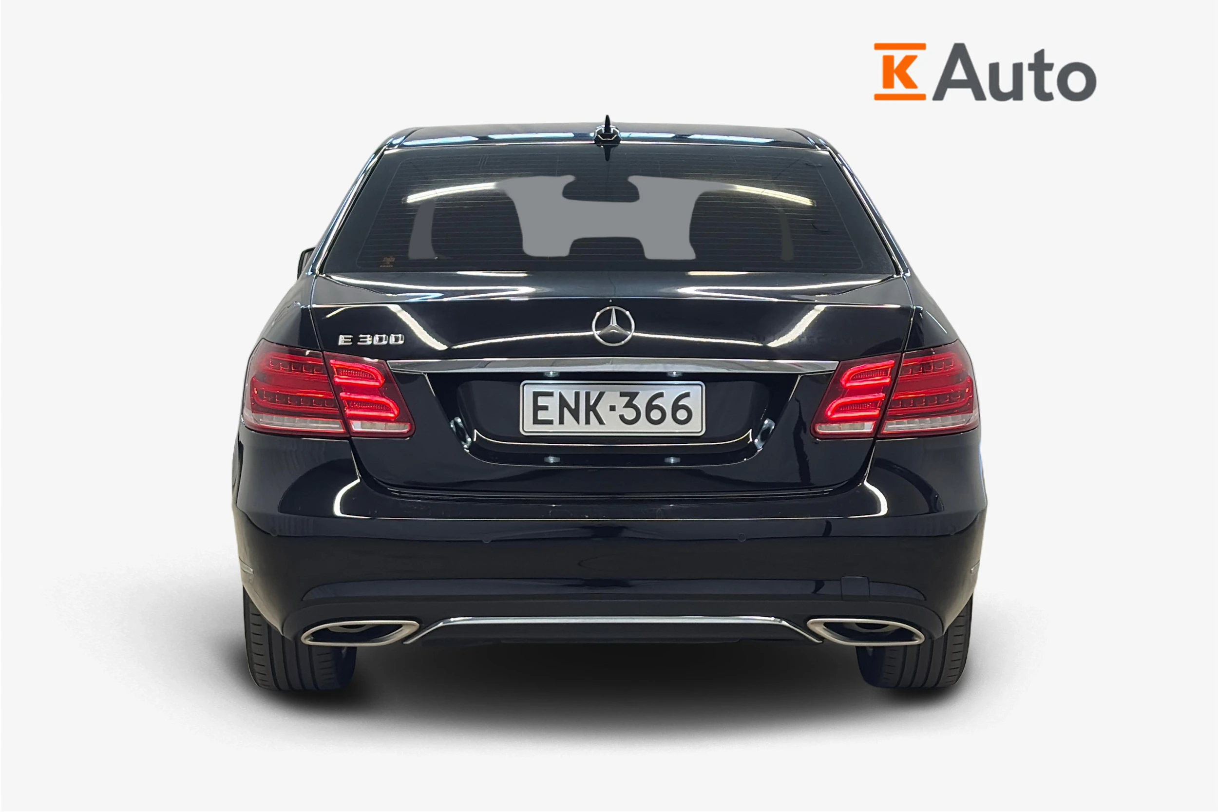 met. musta Mercedes-Benz E 2015 kuva 3.