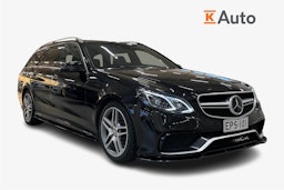musta Mercedes-Benz E 2015 kuva 1.