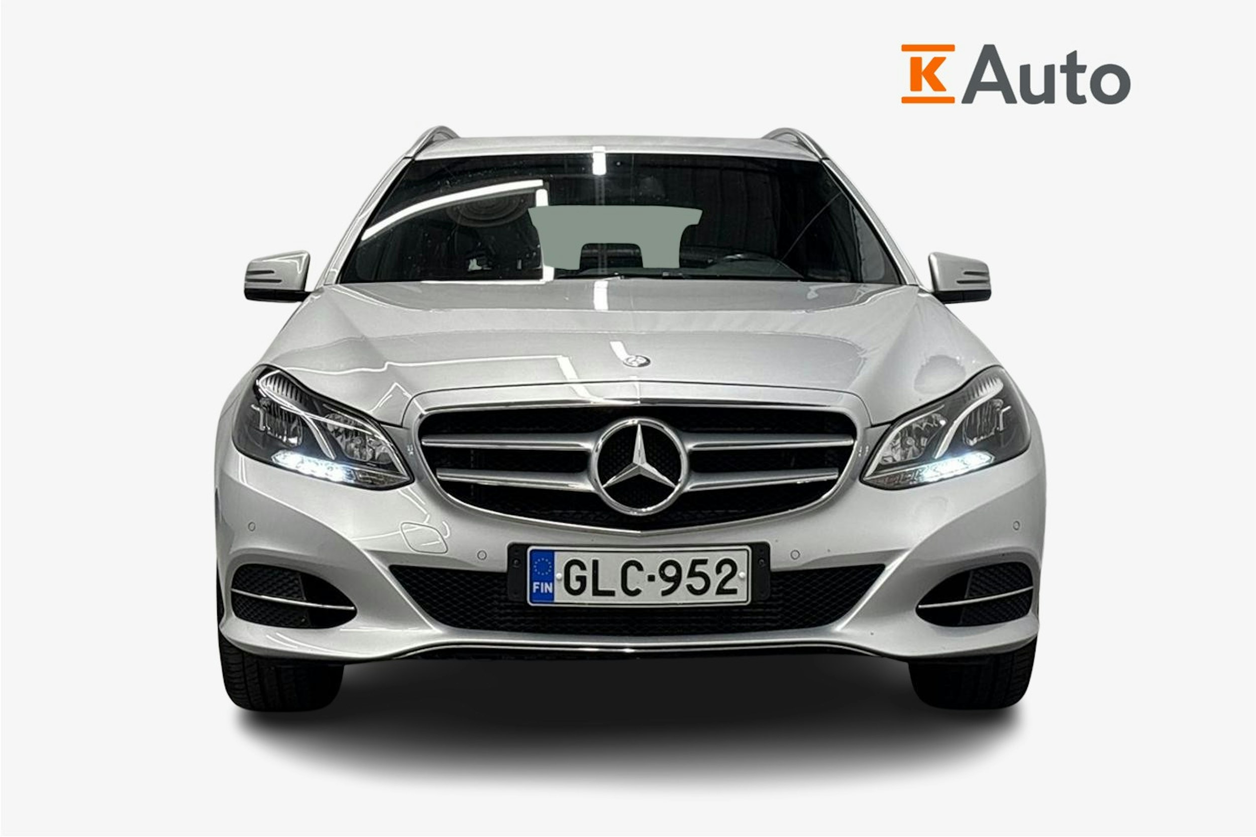 harmaa Mercedes-Benz E 2015 kuva 5.