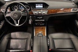 harmaa Mercedes-Benz E 2015 kuva 9.