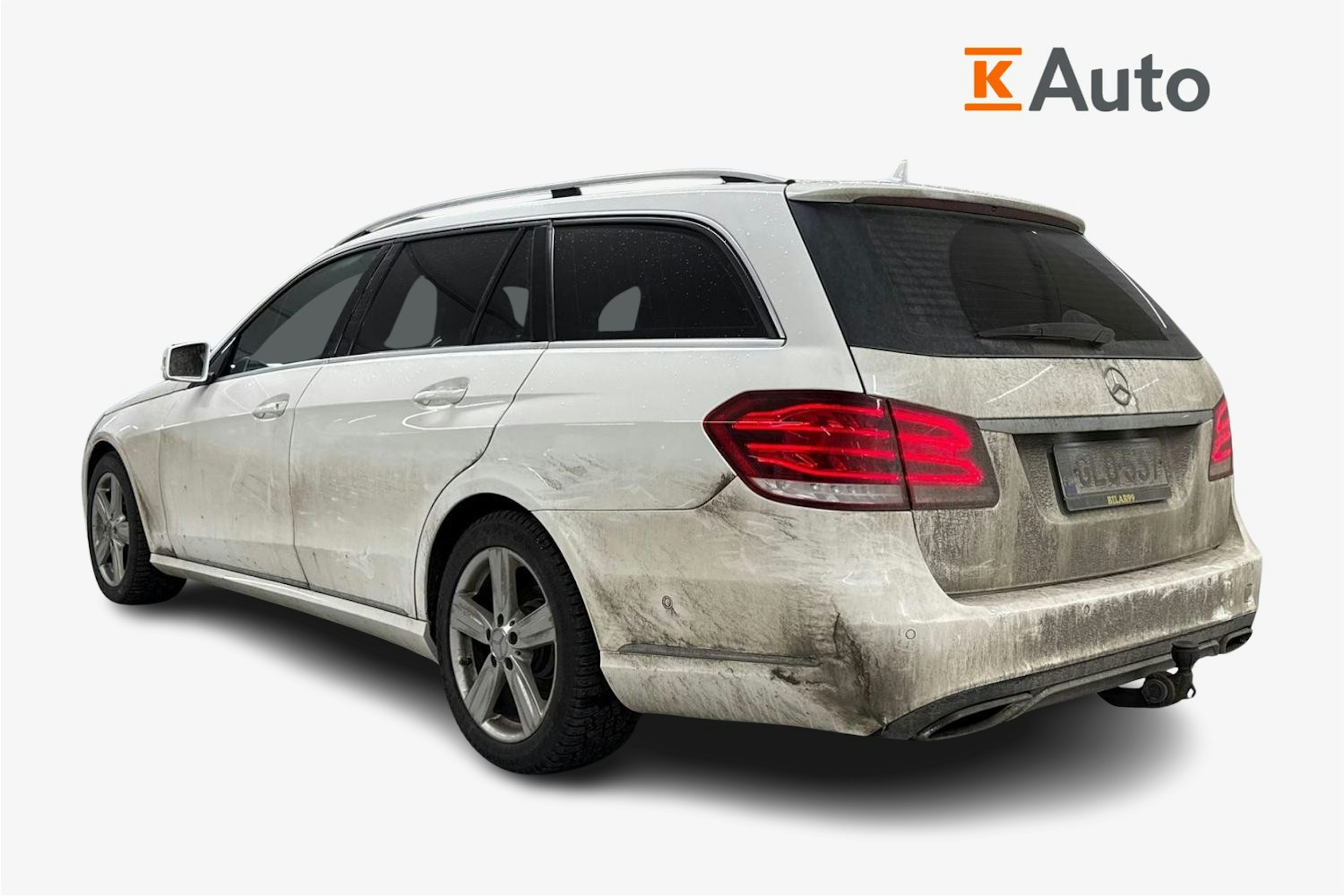 valkoinen Mercedes-Benz E 2015 kuva 2.