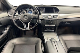 valkoinen Mercedes-Benz E 2015 kuva 9.