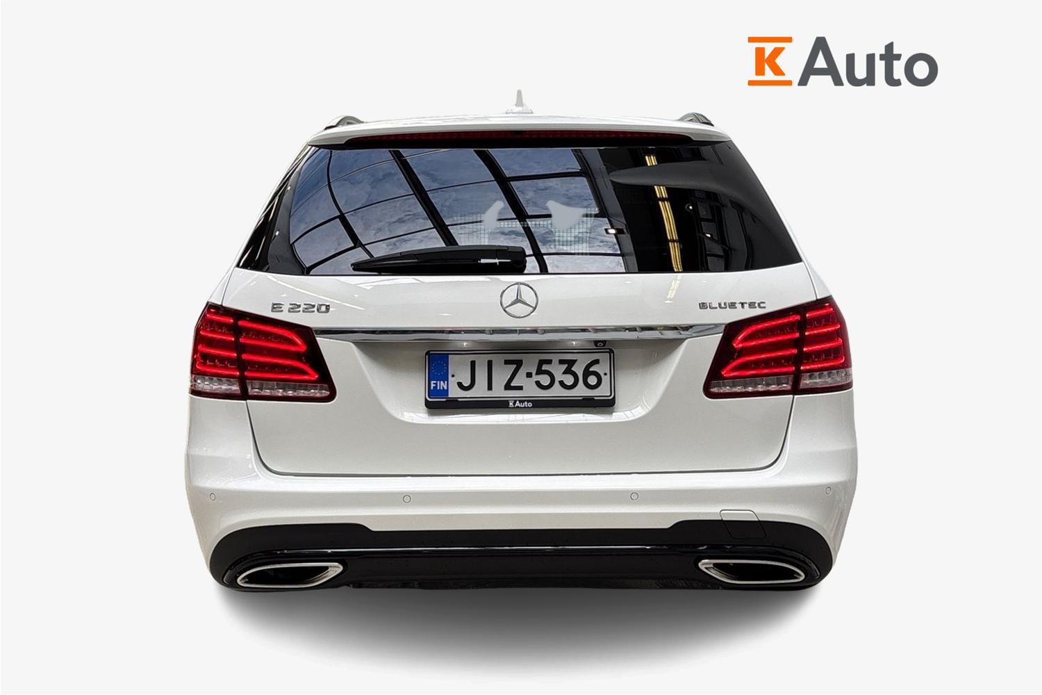 Mercedes-Benz E 2015, photo 3/27