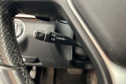 Harmaa Mercedes-Benz E 2015 kuva 16.