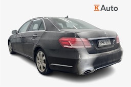 musta Mercedes-Benz E 2015 kuva 2.