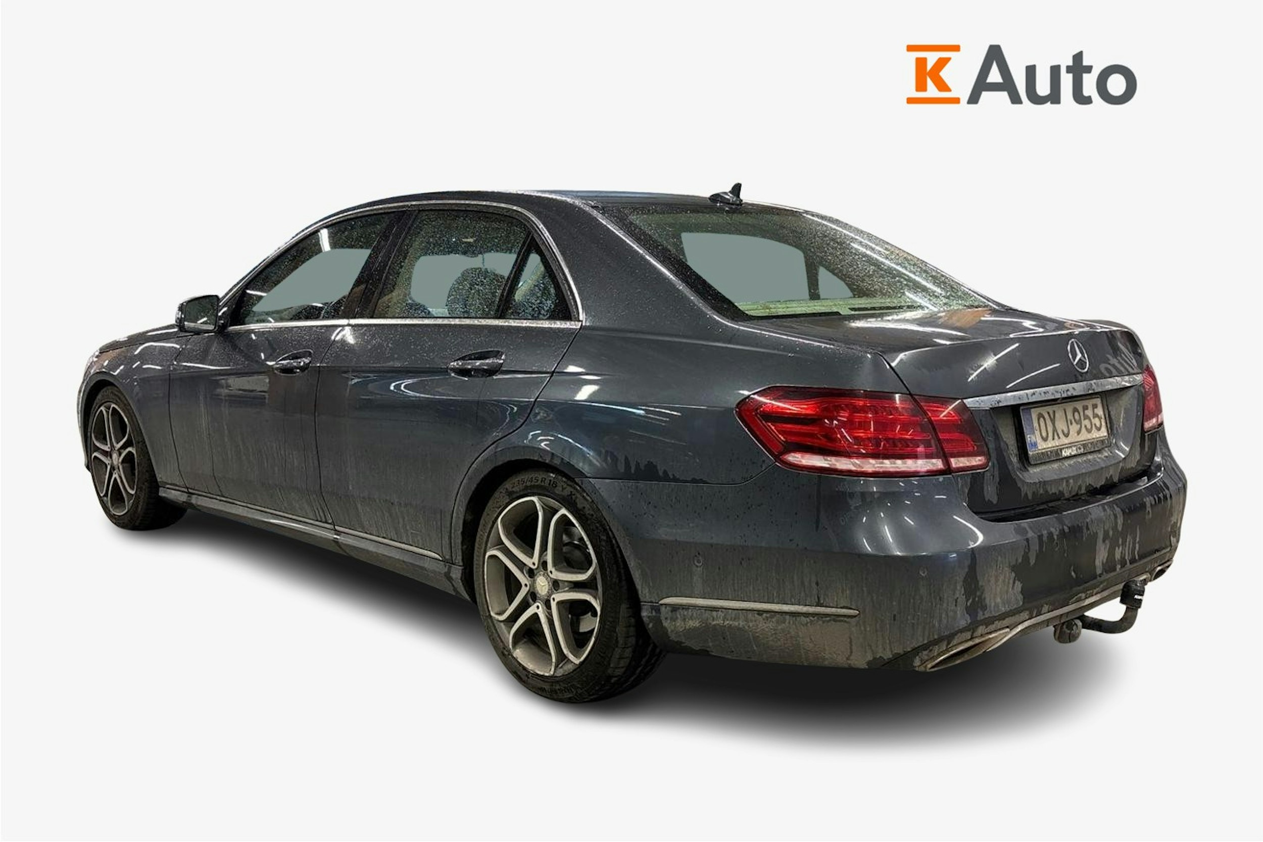 harmaa Mercedes-Benz E 2015 kuva 2.