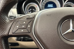 harmaa Mercedes-Benz E 2015 kuva 17.
