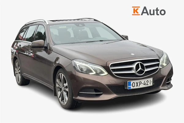 Mercedes-Benz E 220 BlueTec 4Matic A Premium Business
