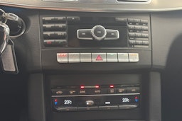 ruskea (beige) Mercedes-Benz E 2015 kuva 20.