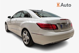 valkoinen Mercedes-Benz E 2015 kuva 2.
