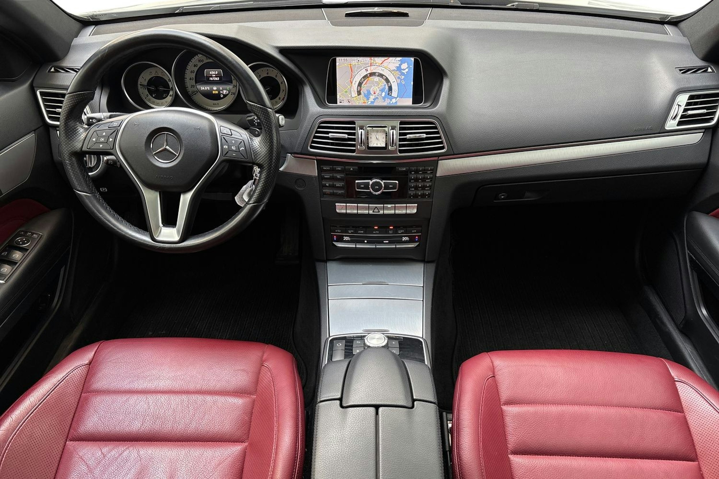valkoinen Mercedes-Benz E 2015 kuva 9.