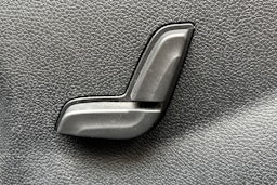 valkoinen Mercedes-Benz E 2015 kuva 16.