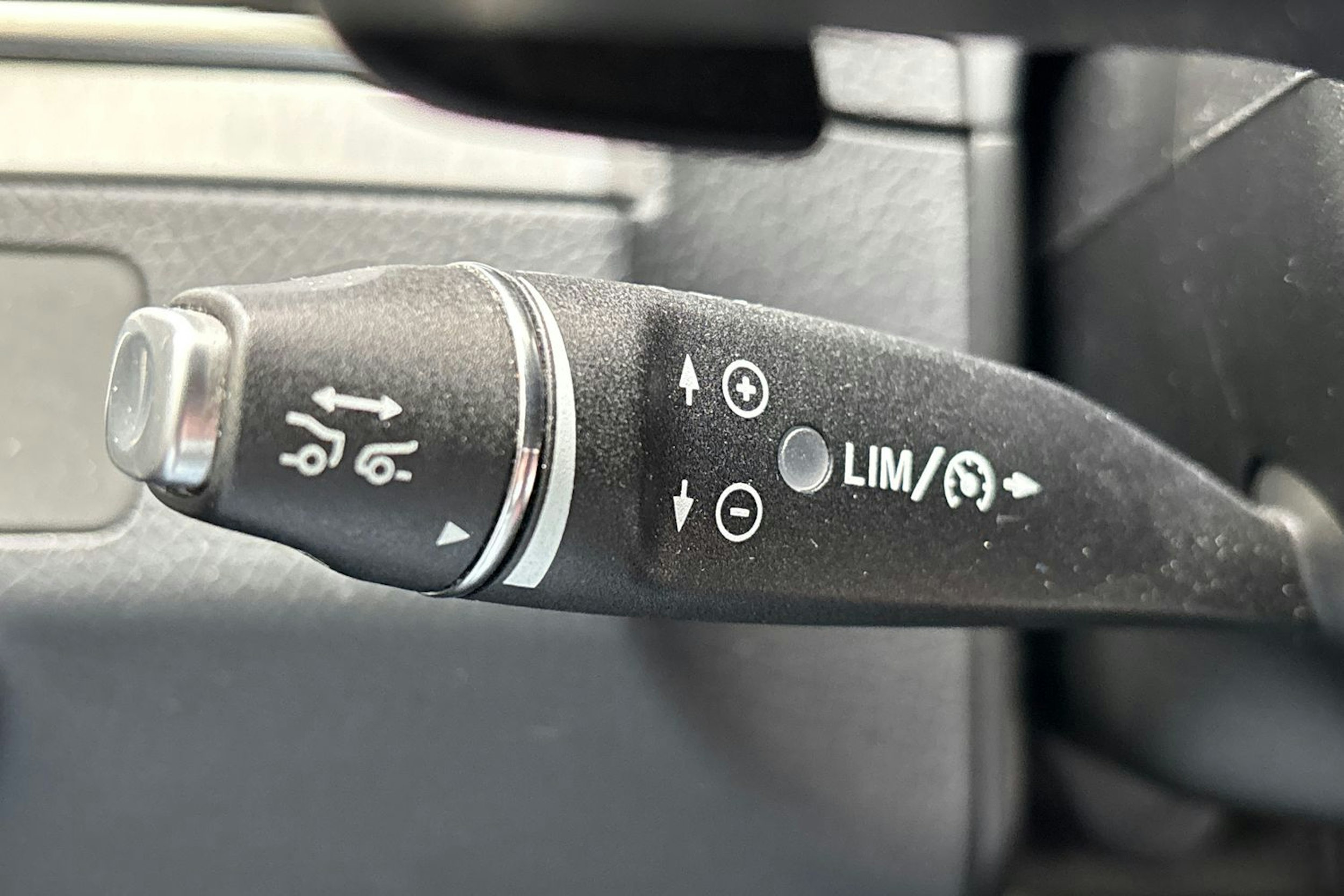 valkoinen Mercedes-Benz E 2015 kuva 21.