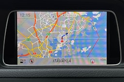 valkoinen Mercedes-Benz E 2015 kuva 27.