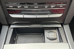 valkoinen Mercedes-Benz E 2015 kuva 31.