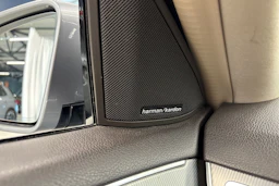 harmaa Mercedes-Benz E 2015 kuva 25.