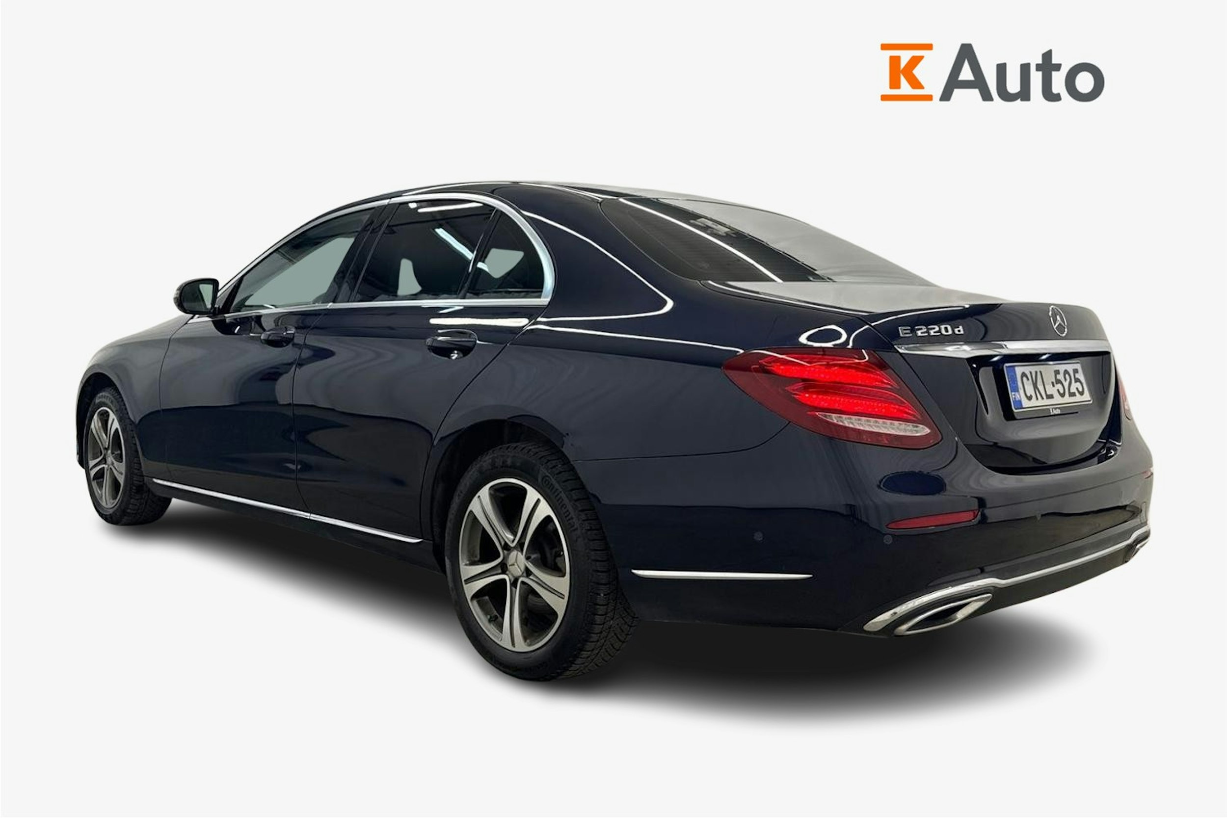 met. sininen Mercedes-Benz E 2017 kuva 2.