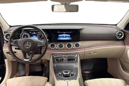 met. sininen Mercedes-Benz E 2017 kuva 9.