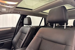 harmaa Mercedes-Benz E 2016 kuva 13.
